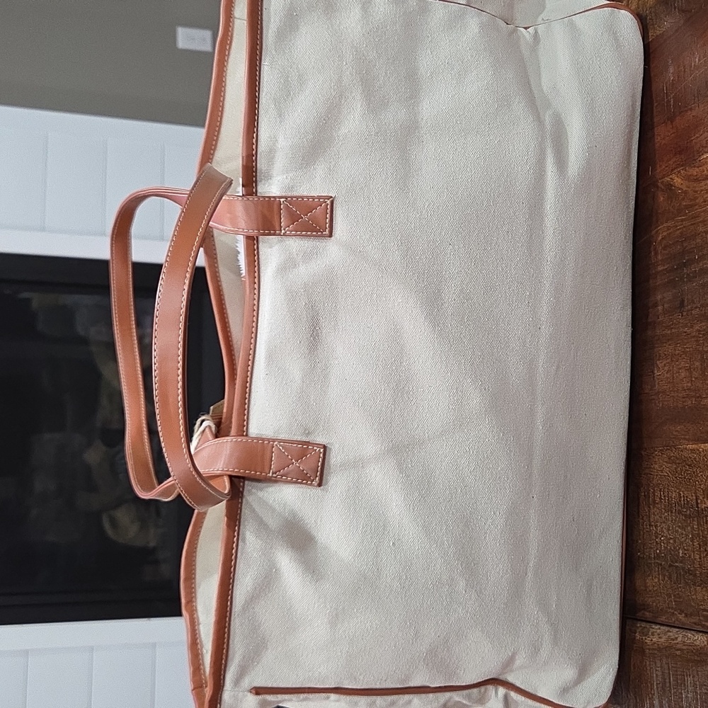 Magid Tan and Cream Tote with Playful Print GOOD MOMS SAY BAD WORDS   NWT - Picture 4 of 10